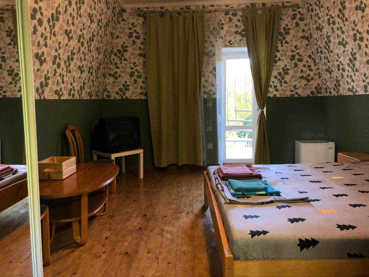 Замок Орлиное Гнездо New Athos Extérieur photo